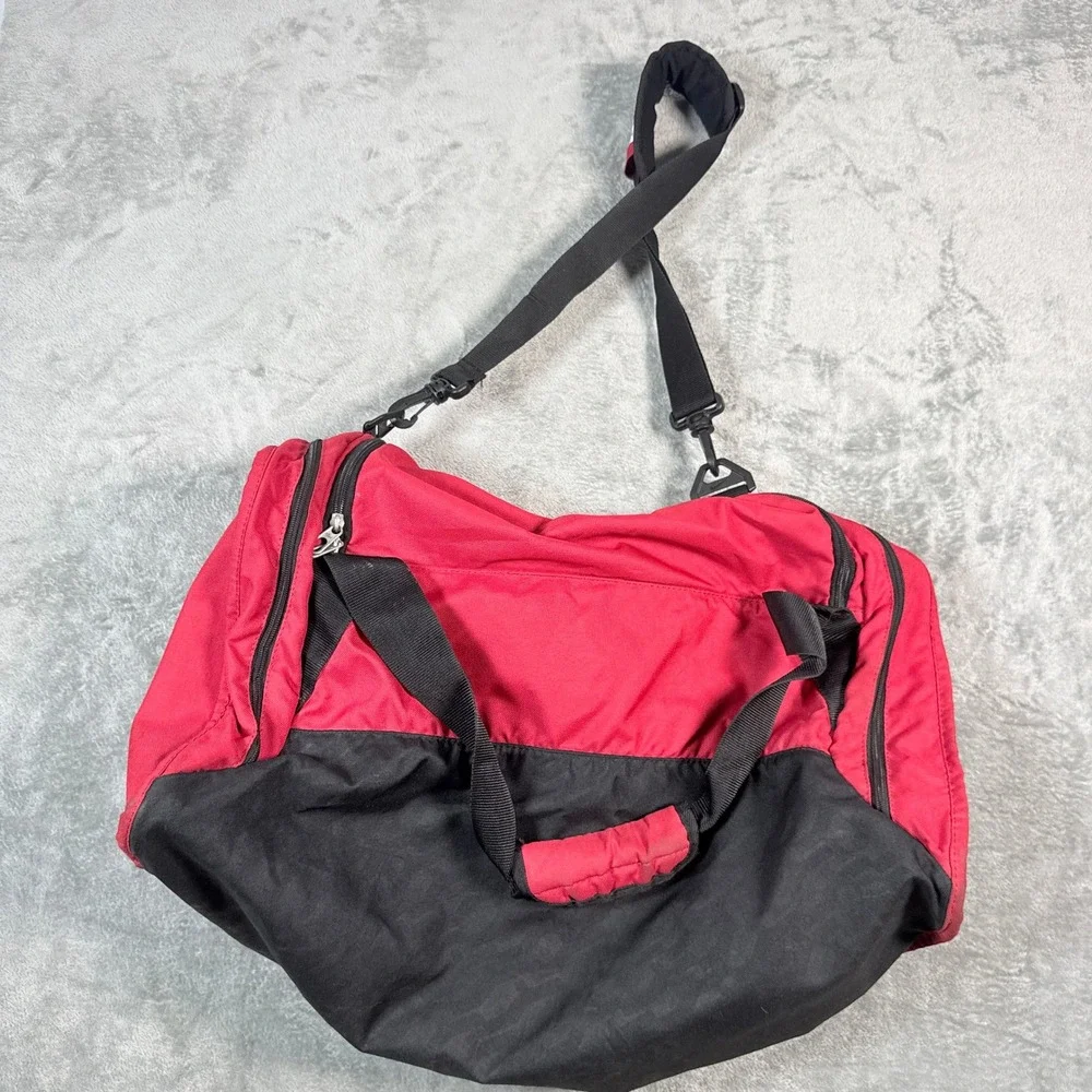 Nike Large Duffel Bag Louisville Cardinals Red Black Athletic Travel